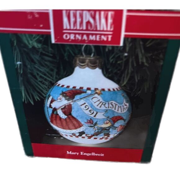 Hallmark Vintage Mary Engelbreit Keepsake Ornament. 1991. Glass. Original Box! - Picture 7 of 10
